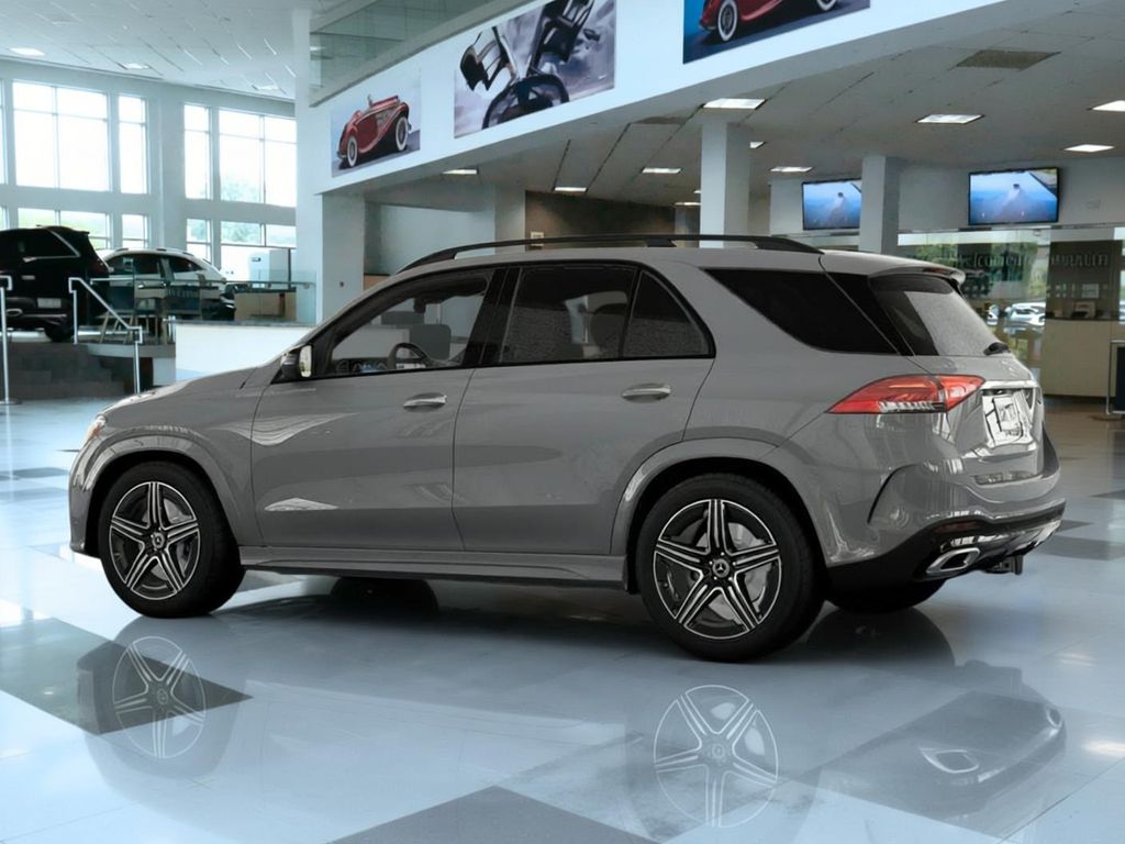 Thumbnail: 2026 Mercedes-Benz GLE - 30
