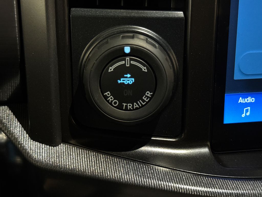 New 2026 Blue Ford Lariat image 32