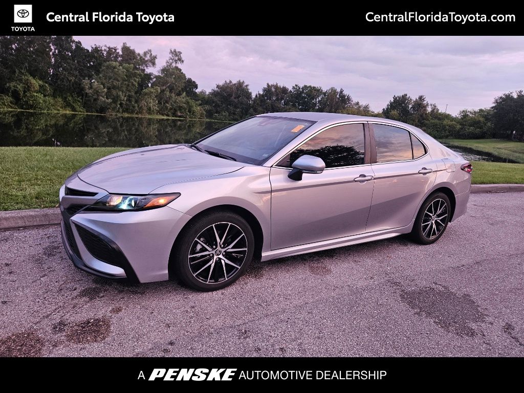 2023 Toyota Camry SE -
                Orlando, FL