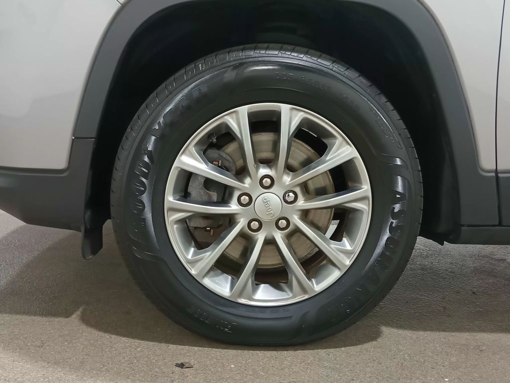 2020 Jeep Cherokee Latitude Plus 4x4