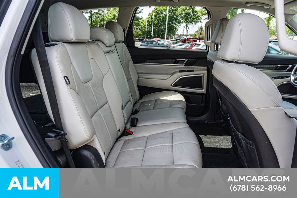 Used 2024 White Kia EX image 22