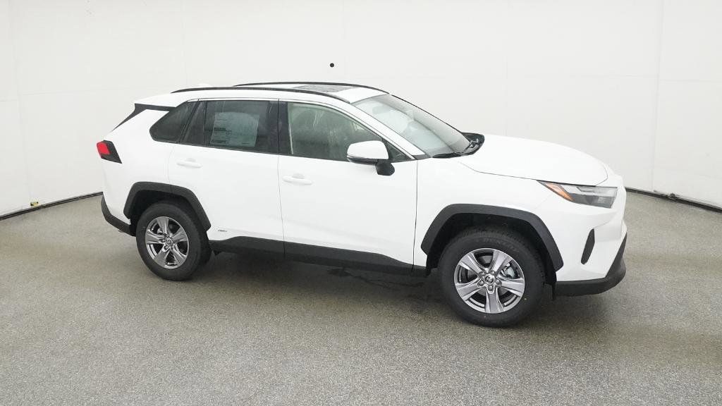 Thumbnail: 2025 Toyota RAV4 - 30