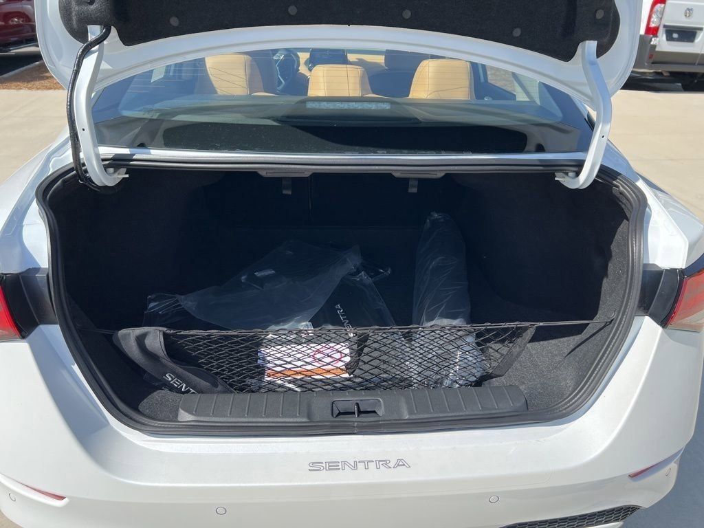 2025 Aspen White Tricoat Nissan Sentra SV FWD Sedan