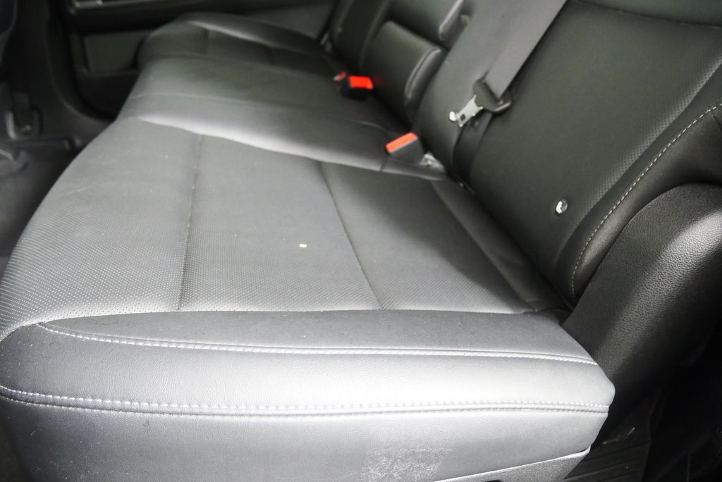 Thumbnail: 2022 Kia Telluride - 15