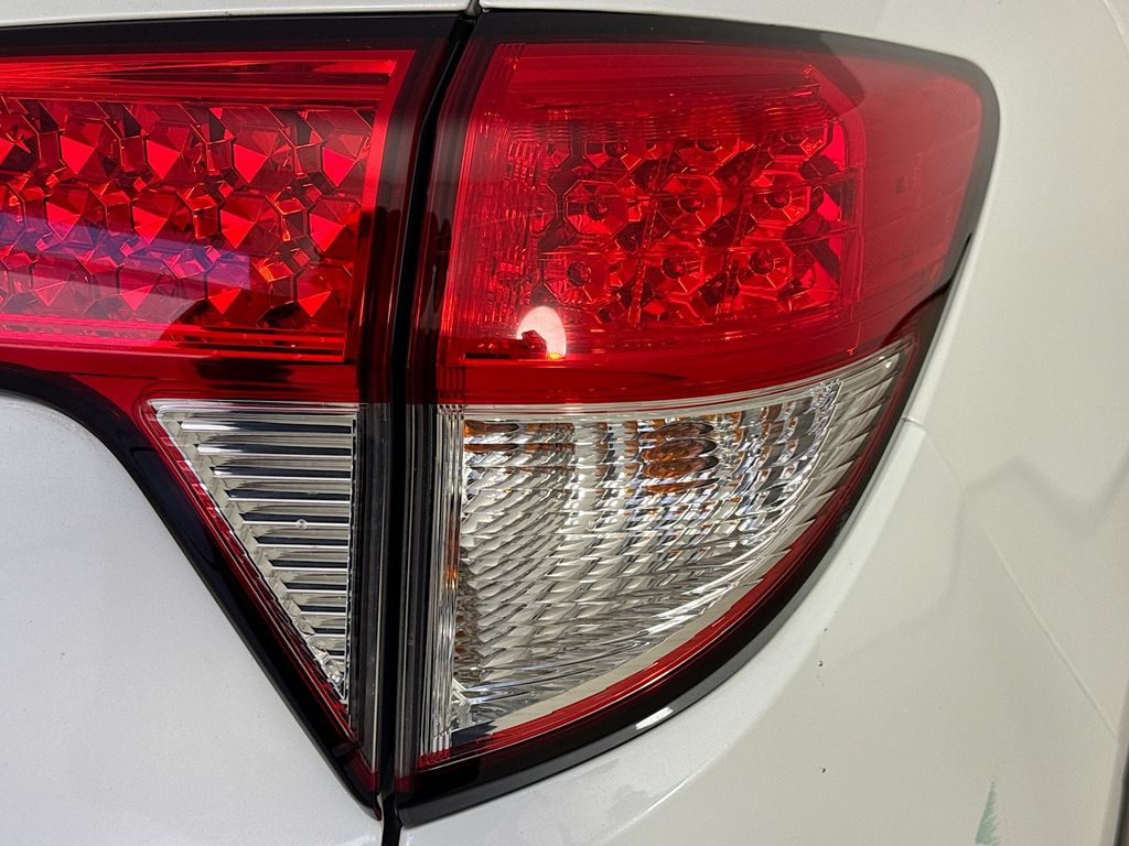 Used Car 2019 Honda Hr-v  Ex-l For Sale Under $20,000 In Austin, Texas