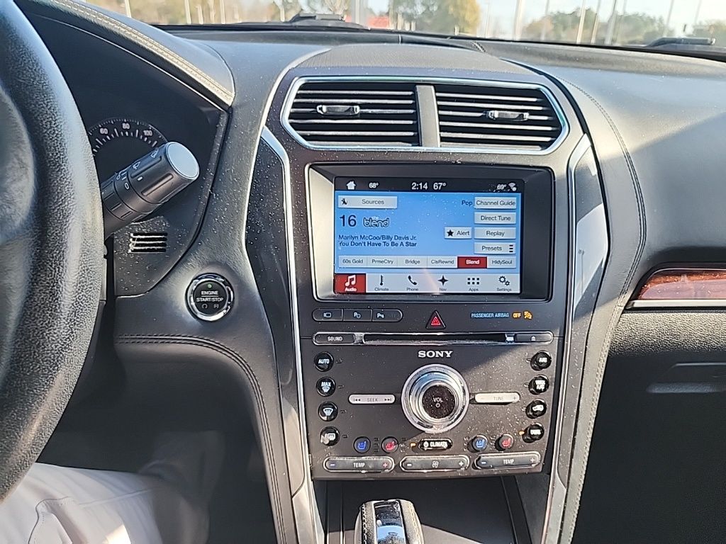 2017 Ford Explorer Platinum