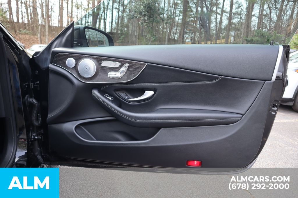 2021 Mercedes Benz C 300 photo 22