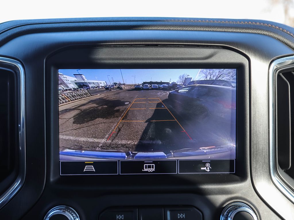 Thumbnail: 2022 GMC Sierra 1500 - 18