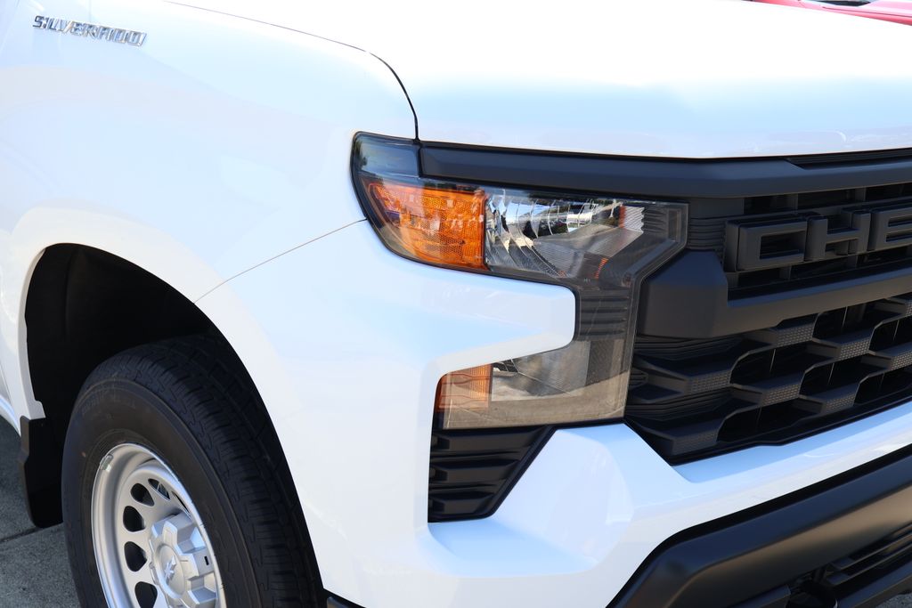 Thumbnail: 2026 Chevrolet Silverado 1500 - 4