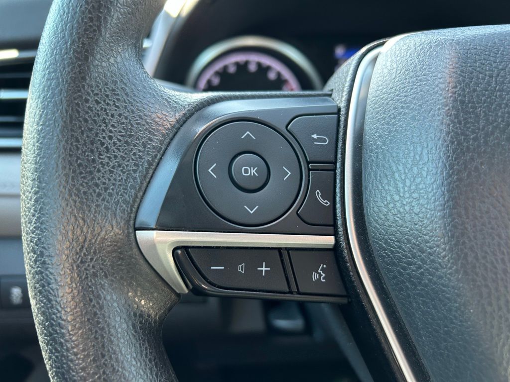 Thumbnail: 2023 Toyota Camry - 20