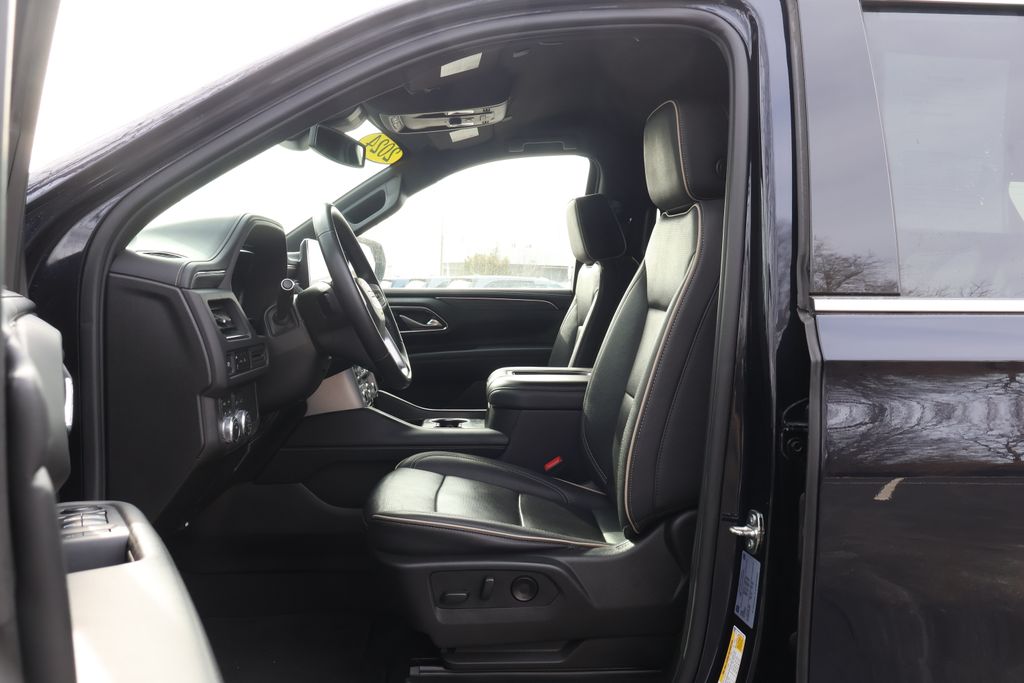 Thumbnail: 2024 GMC Yukon - 32