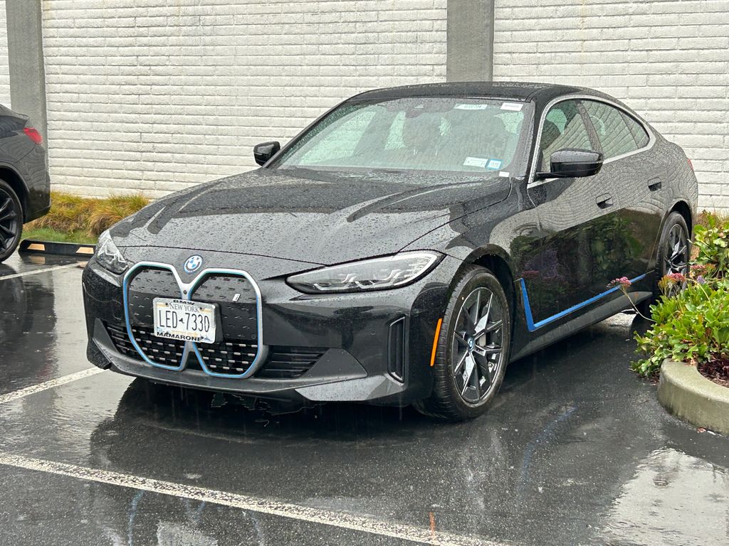 Thumbnail: 2024 BMW i4 - 2