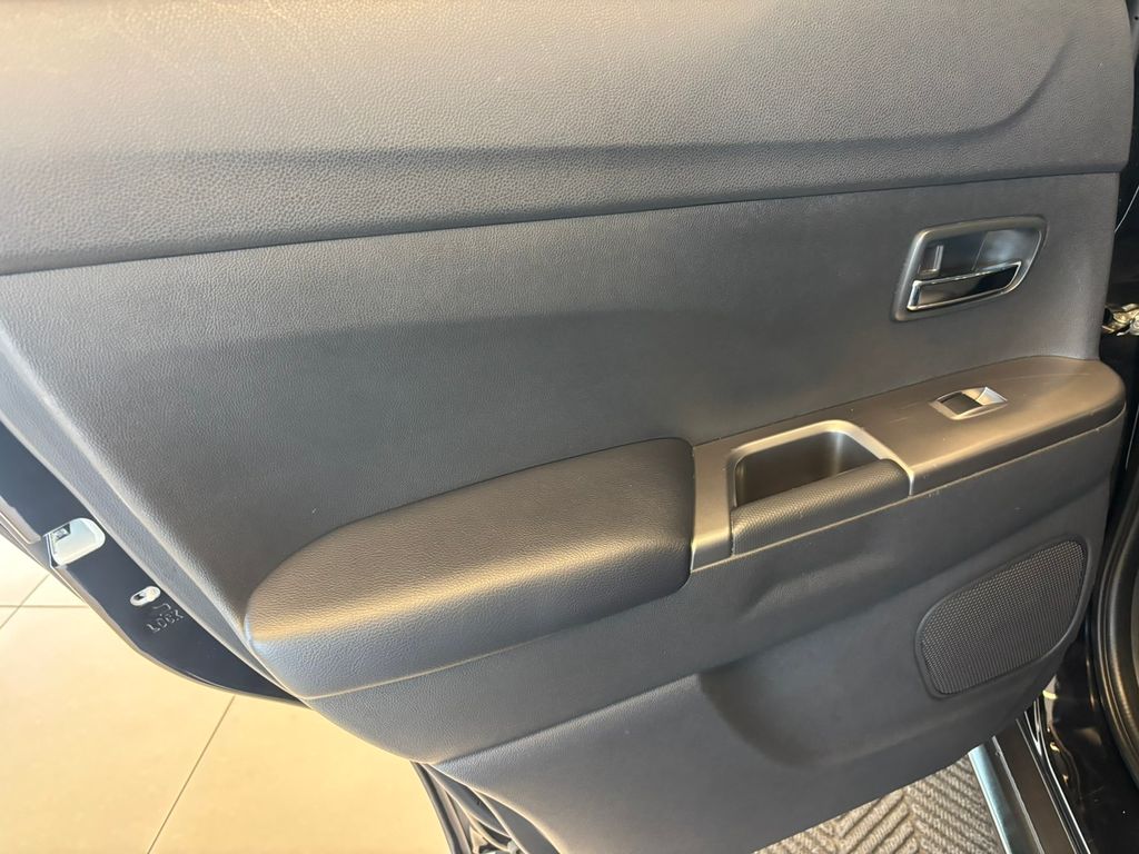 2024 Mitsubishi Outlander Sport 2.0 SE