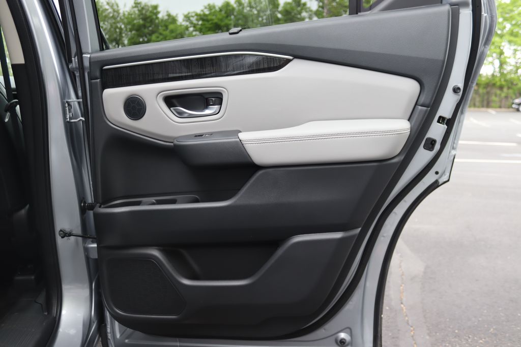 Thumbnail: 2025 Honda Pilot - 17
