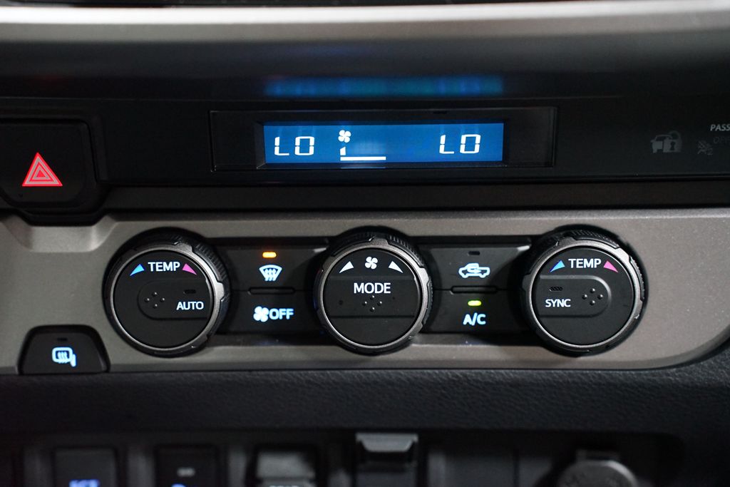 2022 Toyota Tacoma SR5 21