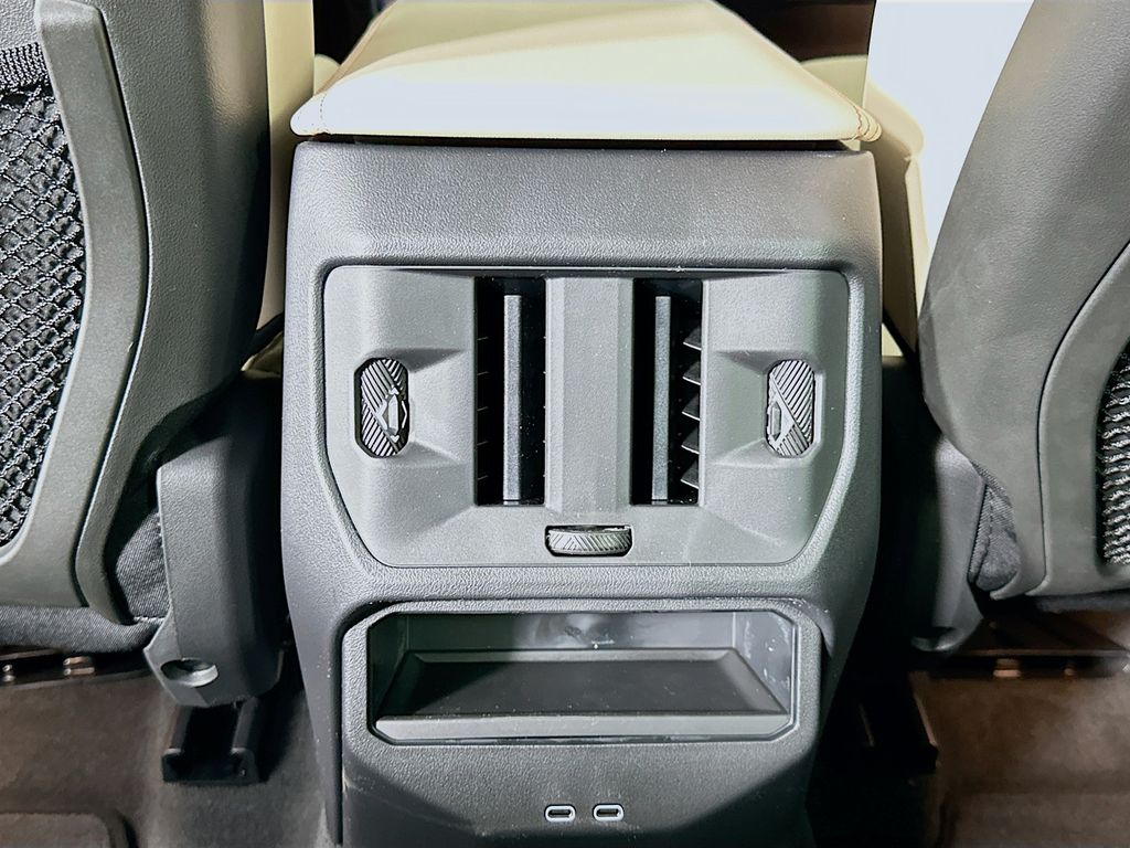 Thumbnail: 2026 BMW X3 - 18