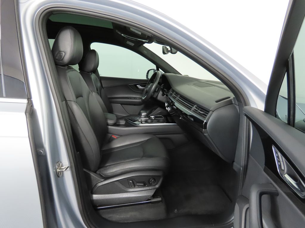 2019 Audi Q7 SE Premium Plus 21
