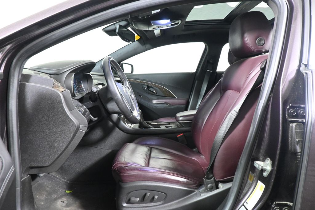 Thumbnail: 2015 Buick LaCrosse - 3