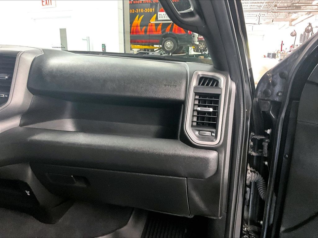 2022 Ram 2500 — photo 13