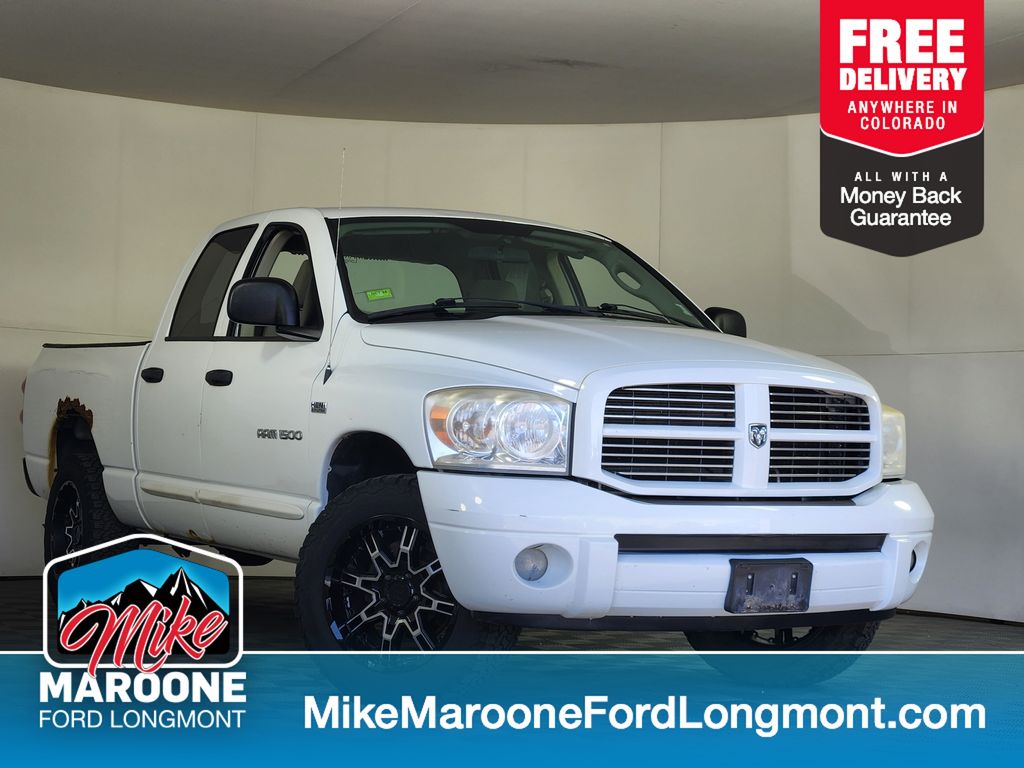 Bright White 2007 Dodge RAM 1500 Pickup Truck Four-Wheel Drive 5-Speed Automatic