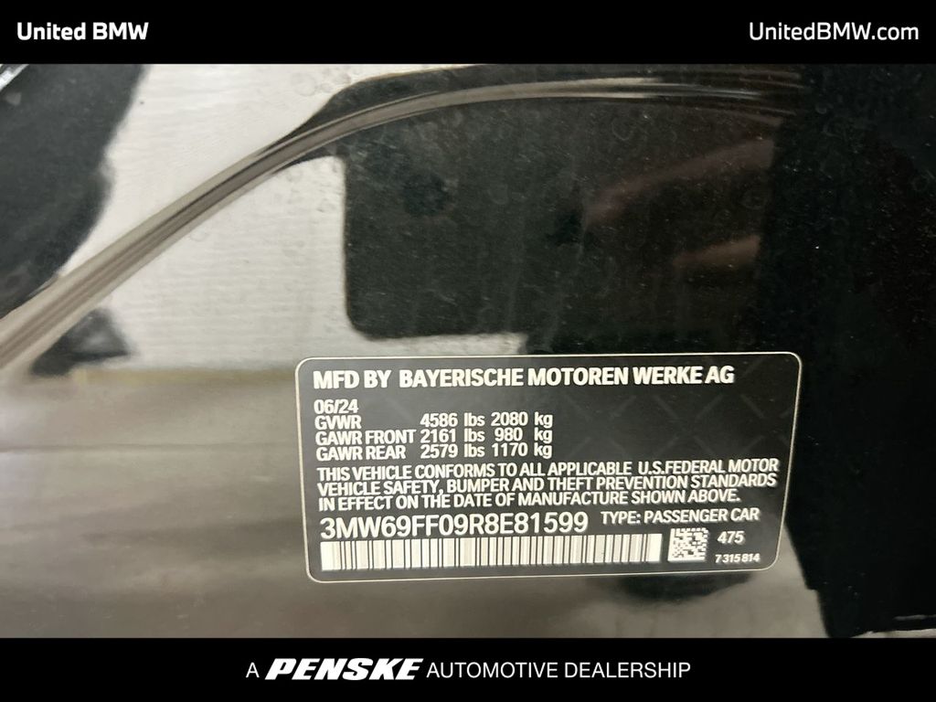 2024 BMW 3 Series 330i 23