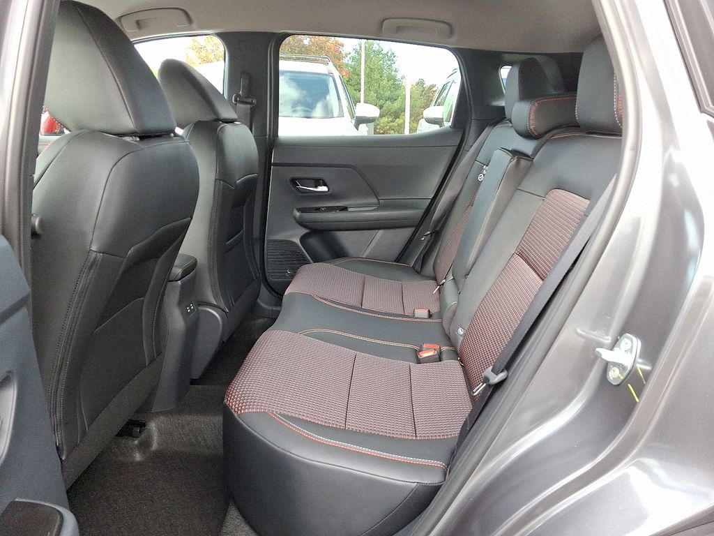 Thumbnail: 2026 Nissan Kicks - 5