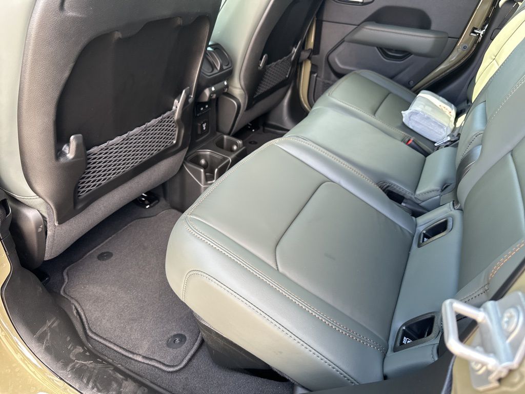 New Car 2025 Jeep Gladiator  Mojave For Sale Under $60,000 In Austin, Texas