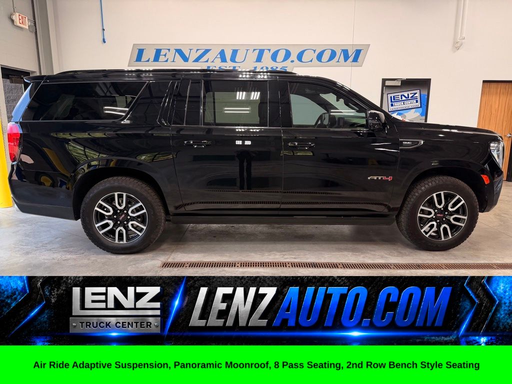 Onyx Black 2024 GMC Yukon XL SUV / Crossover Four-Wheel Drive