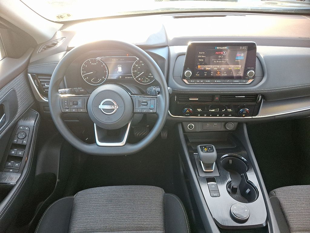 Thumbnail: 2022 Nissan Rogue - 12