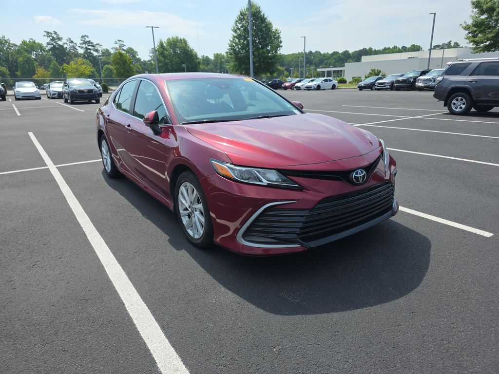 Pearl 2021 Toyota Camry Sedan Front-Wheel Drive 8-Speed Automatic