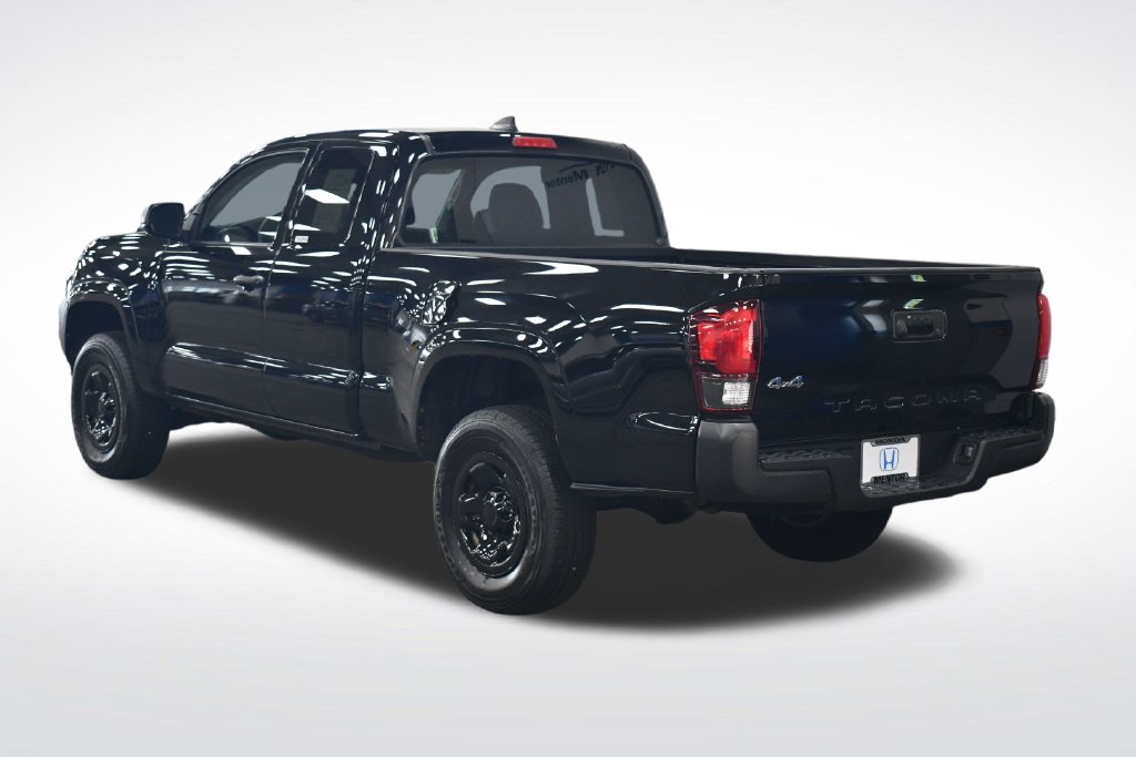 Thumbnail: 2021 Toyota Tacoma - 5