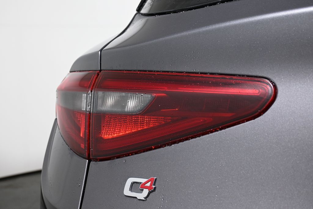 Thumbnail: 2019 Alfa Romeo Stelvio - 12