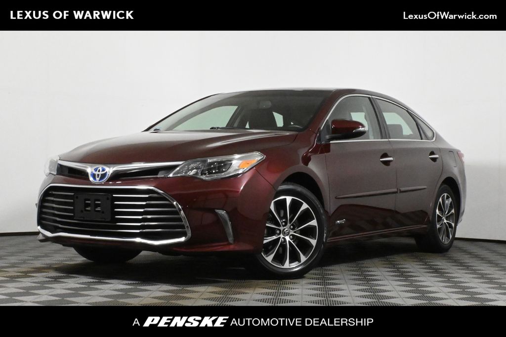 2016 Toyota Avalon XLE -
                  Warwick, RI