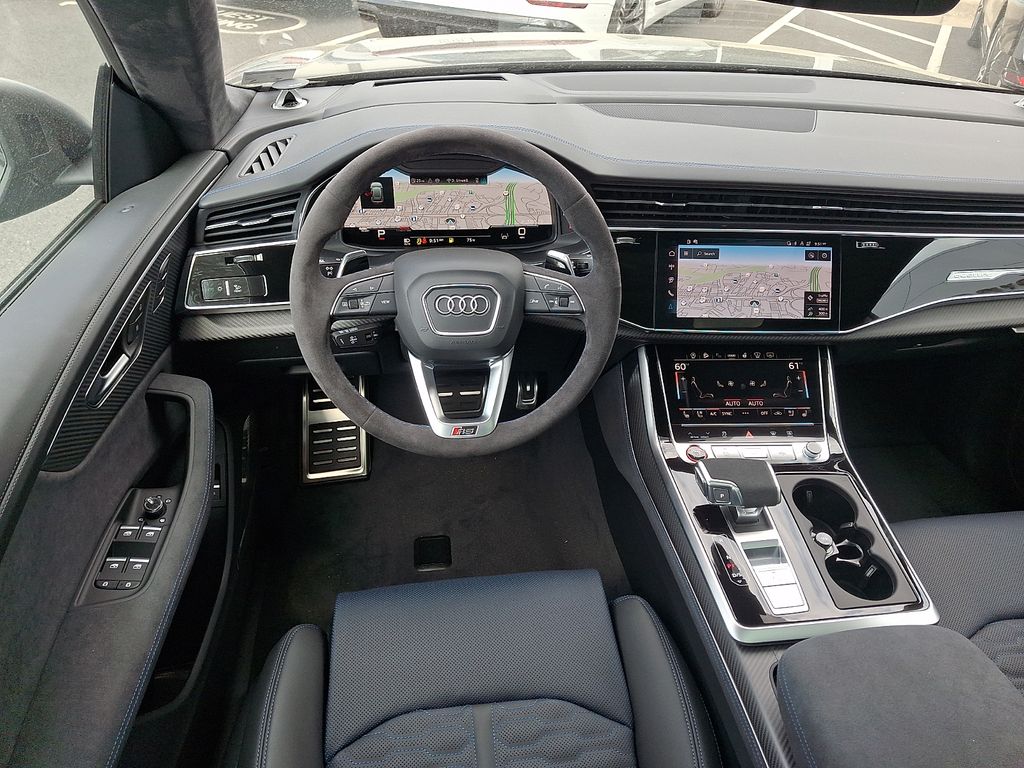 Thumbnail: 2026 Audi RS Q8 - 8