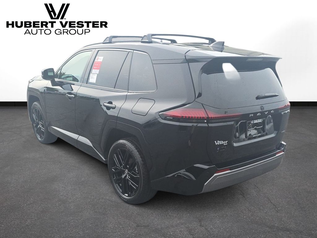 2026 Toyota RAV4 XSE - Photo 8