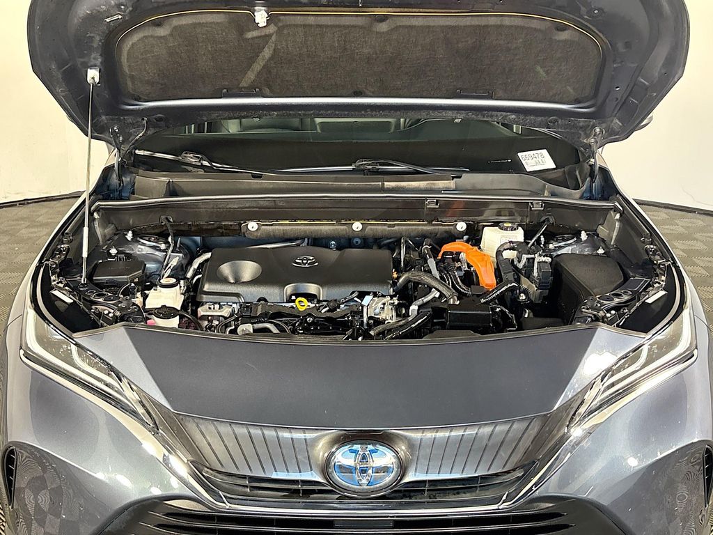 2021 Toyota Venza XLE