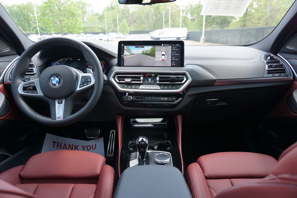 Thumbnail: 2024 BMW X4 - 17
