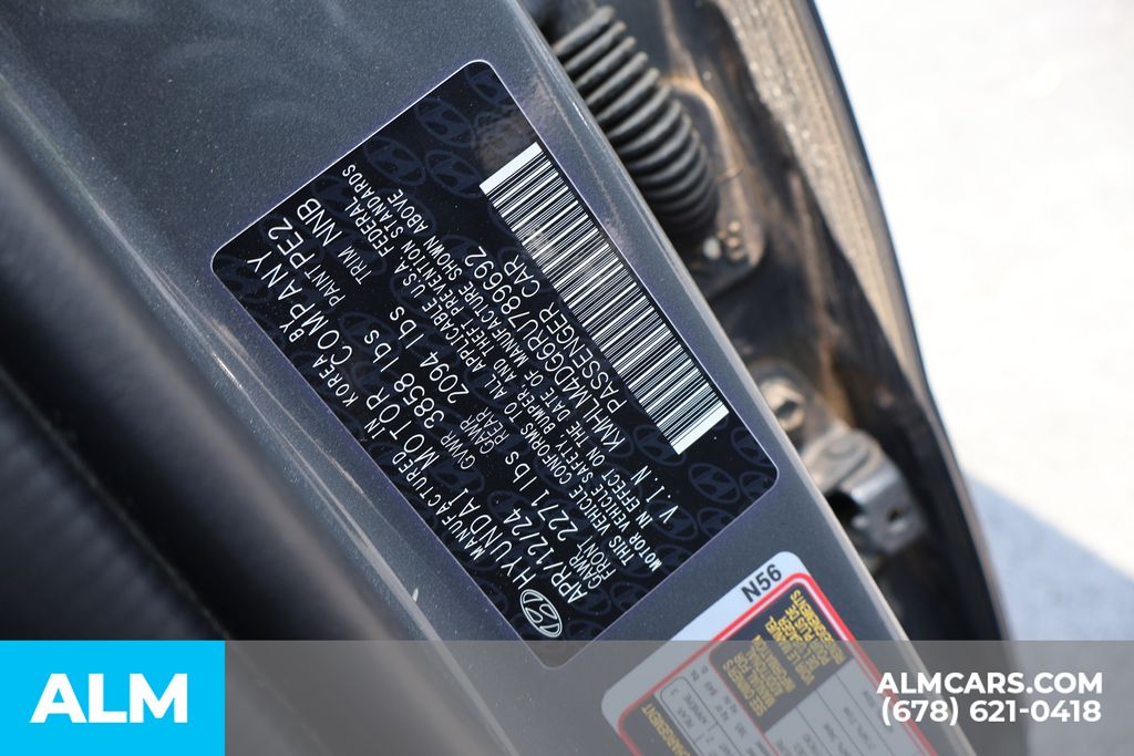Used 2024 Gray Hyundai SEL image 38