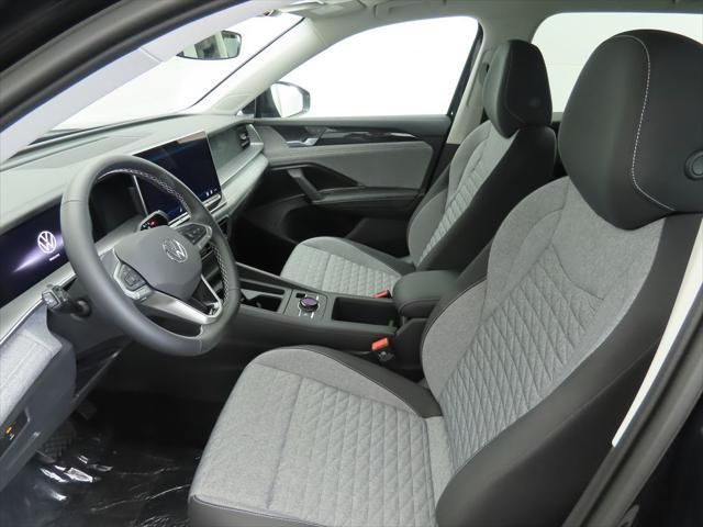 Thumbnail: 2026 Volkswagen Tiguan - 17