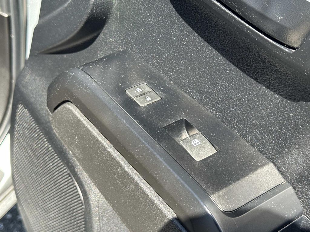 Used 2023 Toyota Tacoma SR 4D Access Cab