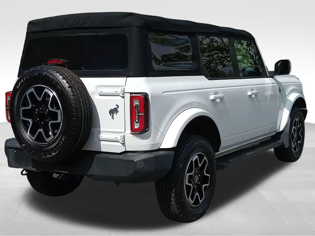 2022 Ford Bronco Outer Banks
