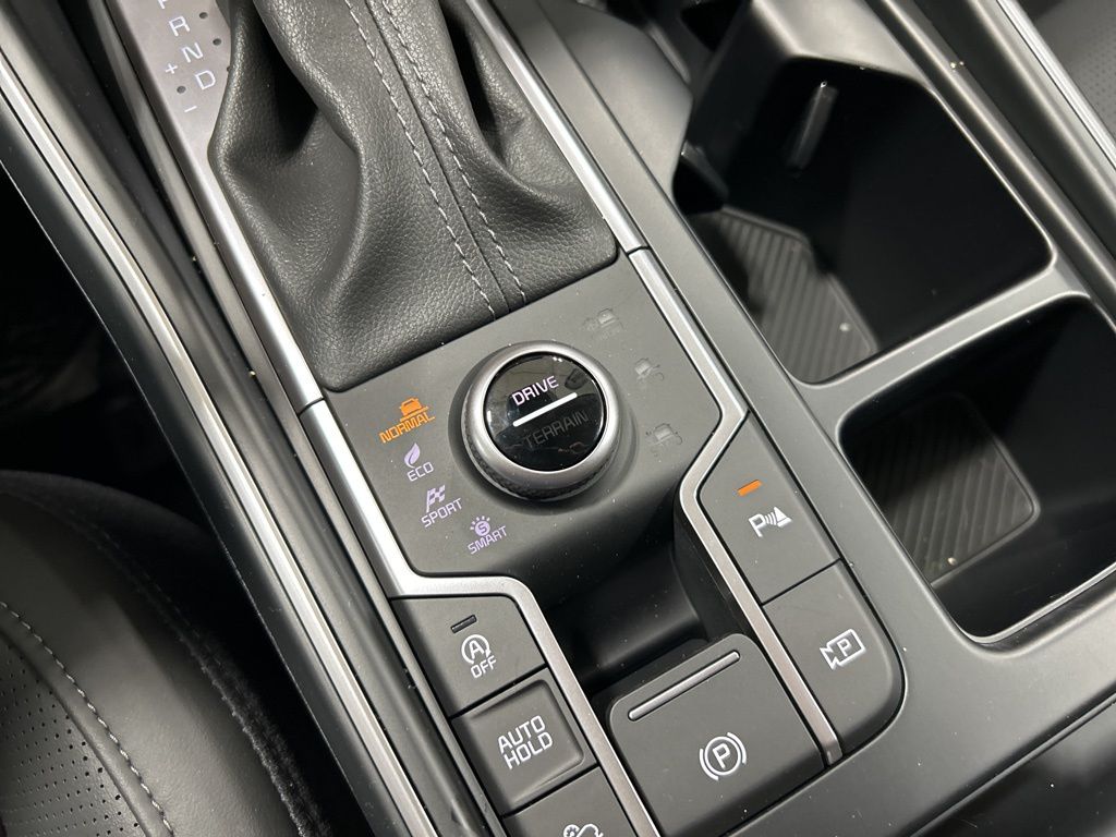 new 2026 Kia Sorento car, priced at $38,465