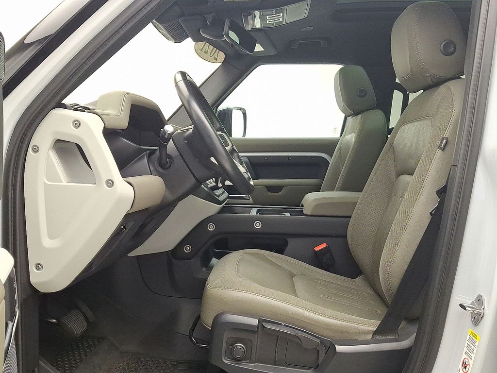Thumbnail: 2021 Land Rover Defender - 14