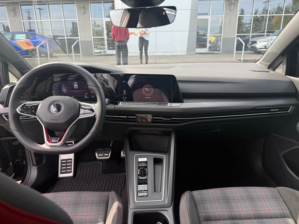 2022 Volkswagen Golf GTI 2.0T SE