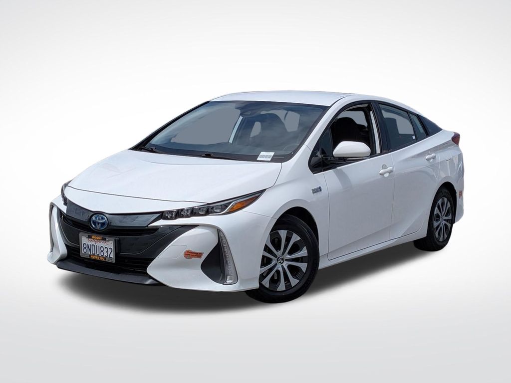 Super White 2020 Toyota Prius Prime LE FWD Hatchback Front-Wheel Drive Continuously Variable Transmission