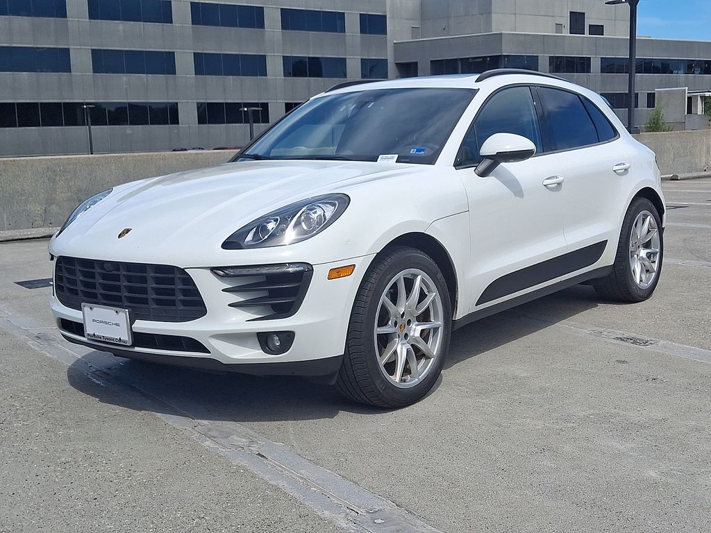 2018 Porsche Macan Sport Edition -
                  Vienna, VA
