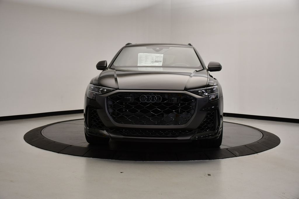 Thumbnail: 2025 Audi RS Q8 - 8