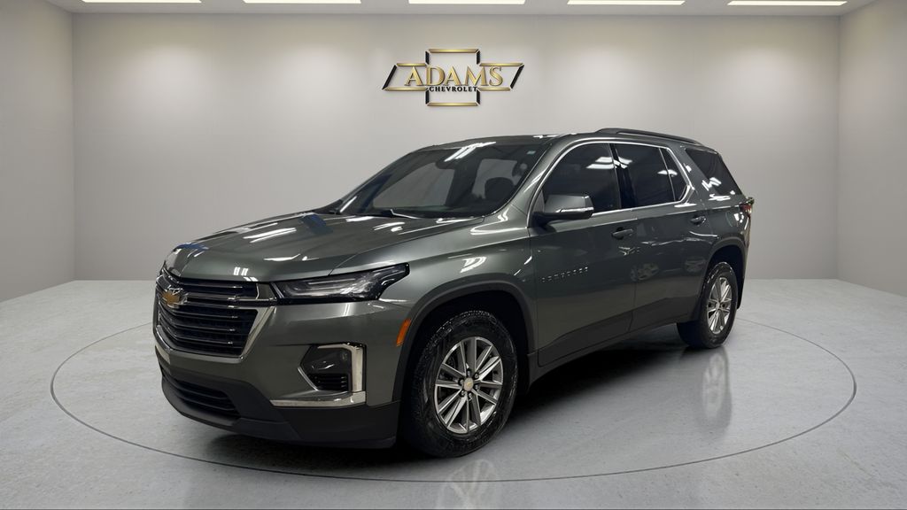 2023 Chevrolet Traverse LT Cloth AWD