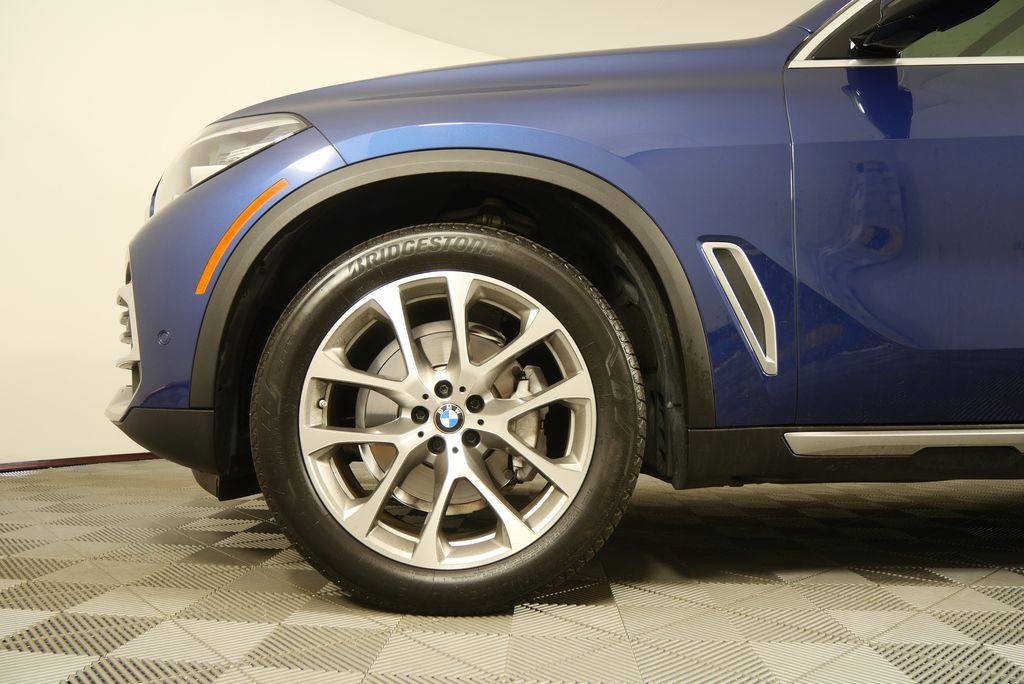 Thumbnail: 2022 BMW X5 - 7