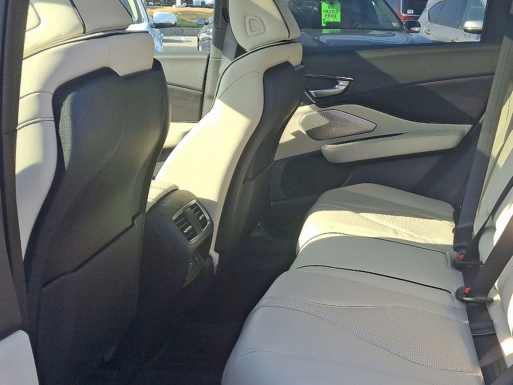 Thumbnail: 2026 Acura RDX - 7